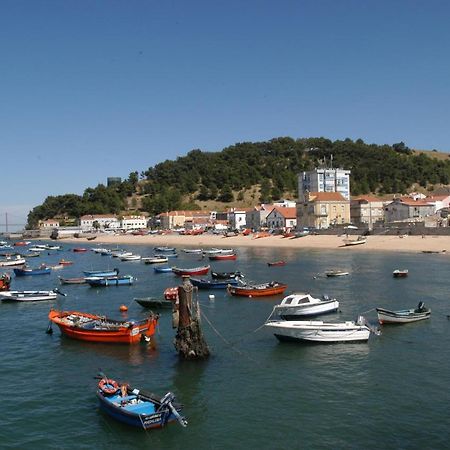 Beach & City - Trafaria Екстер'єр фото